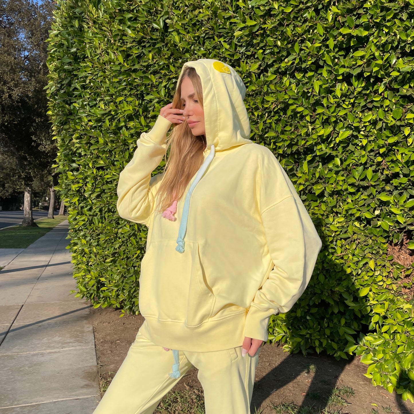 Hoodie Pastel Yellow