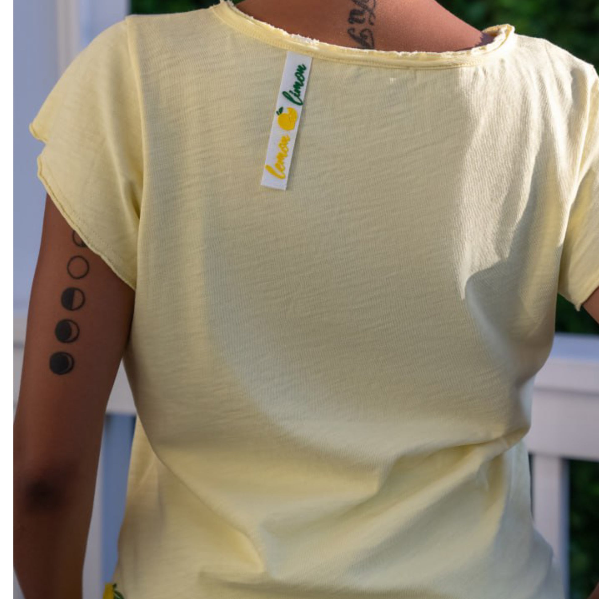 T-Shirt Pastel Yellow - Main Image